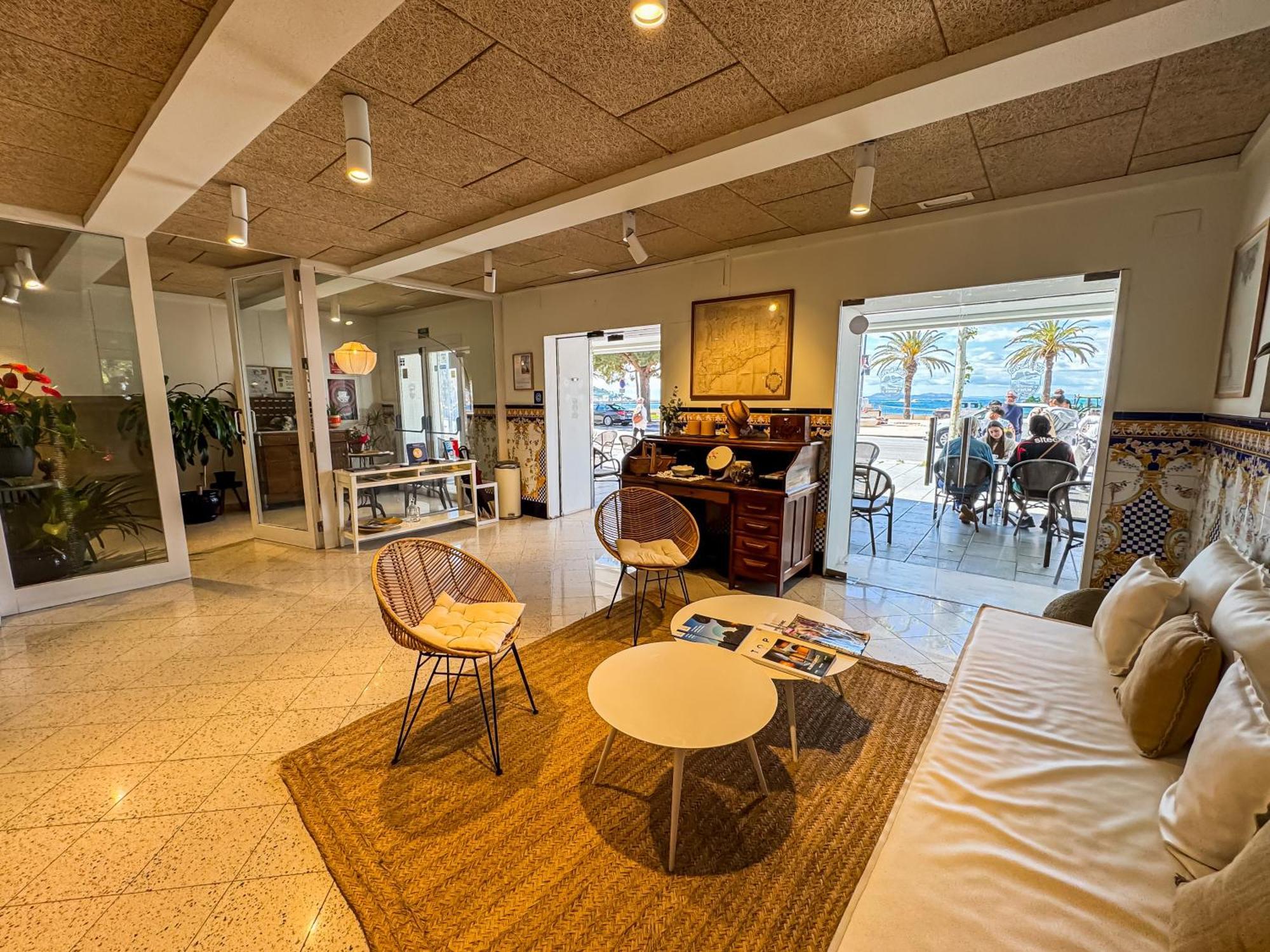Hotel Marina 罗萨斯 外观 照片
