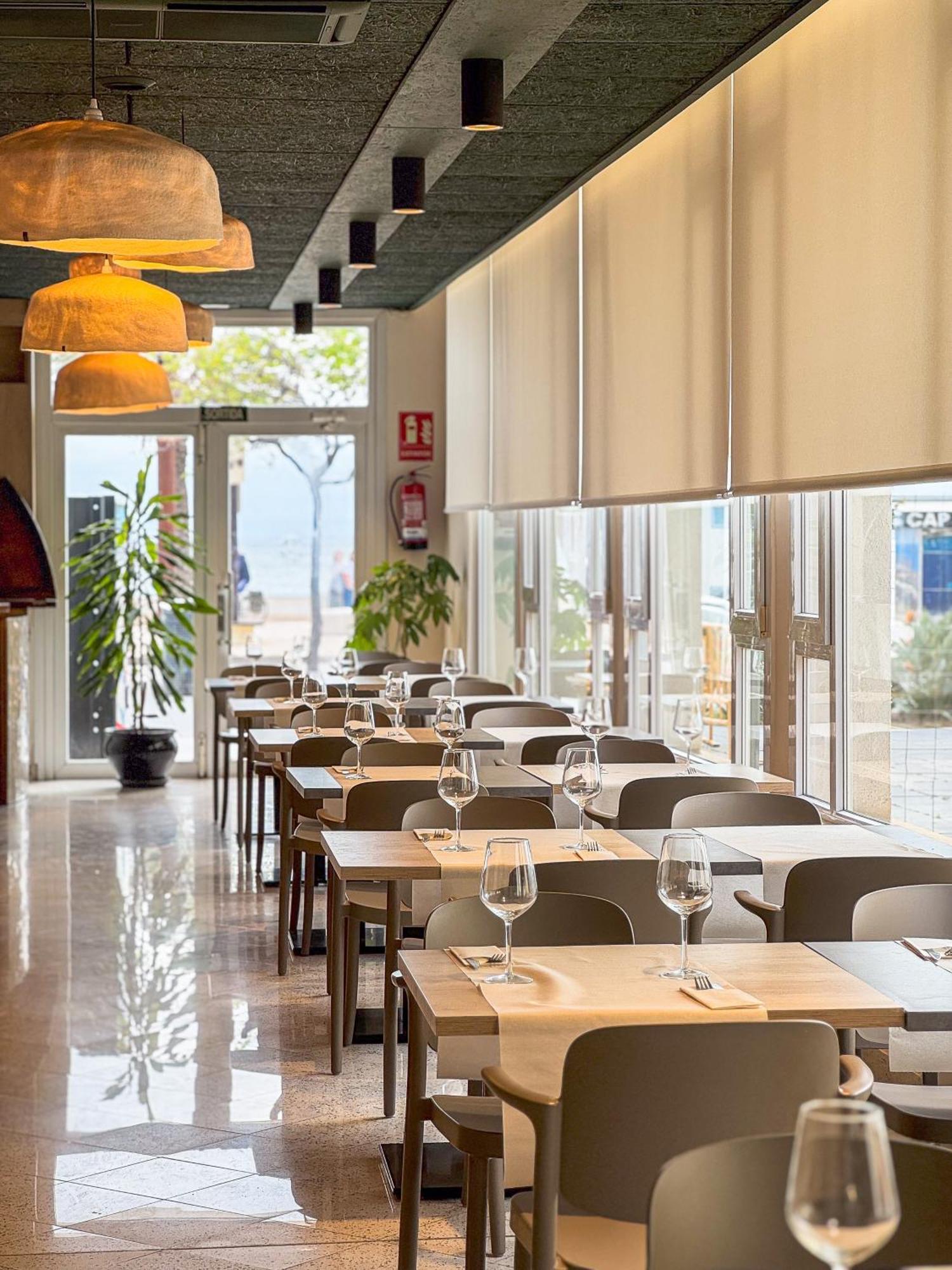 Hotel Marina 罗萨斯 外观 照片